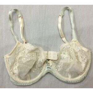 F&F WOMENS UNDERWIRE BRA SIZE 32C